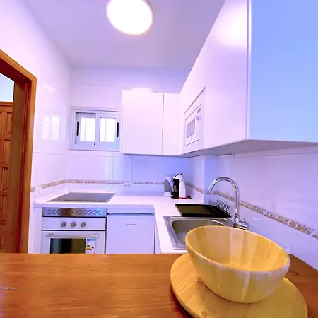 Tropicalidays Cristianos Angel *