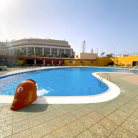 Tropicalidays Cristianos Angel Apartment *